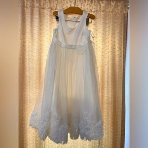 David’s Bridal First Communion or Flower Girl Dress, size 10